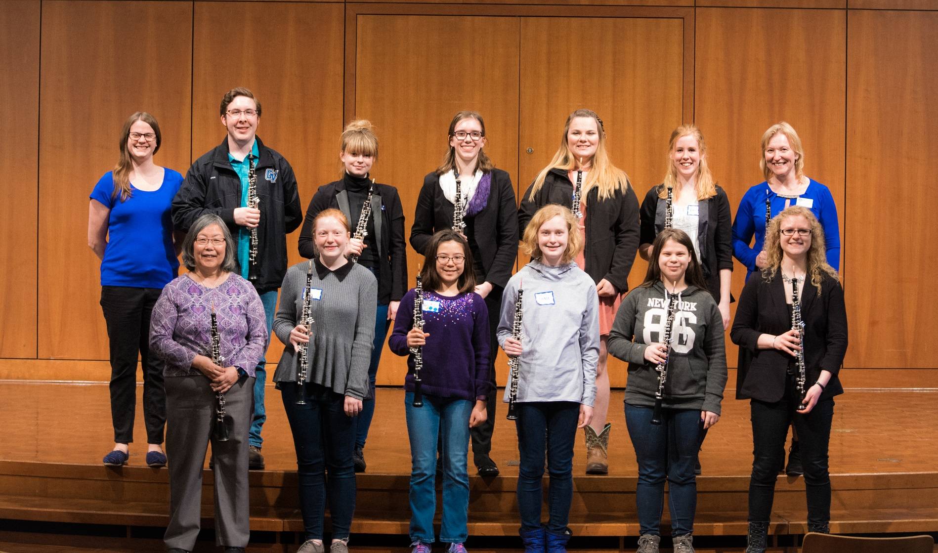 Group photo of 13 Oboe Day 2019 participants